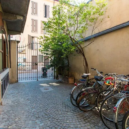 La Casa Dei Cantautori *